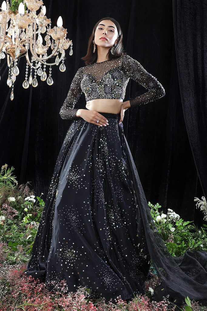 indian clothes uk, india clothing, indian outfit women, indian clothes online uk, dress indian, indian dresses uk, indian lehengas, gown india, traditional indian dresses, dresses for wedding wear, dresses for cocktail, wedding outfits indian, anarkali, evening dresses for party, bridal asian outfit, Lehenga, Lehnga, Shoulder veil dress, Indian partywear, Ethnic fashion, Bollywood outfit, Black Lehenga Set, Embroidered Lehenga Set