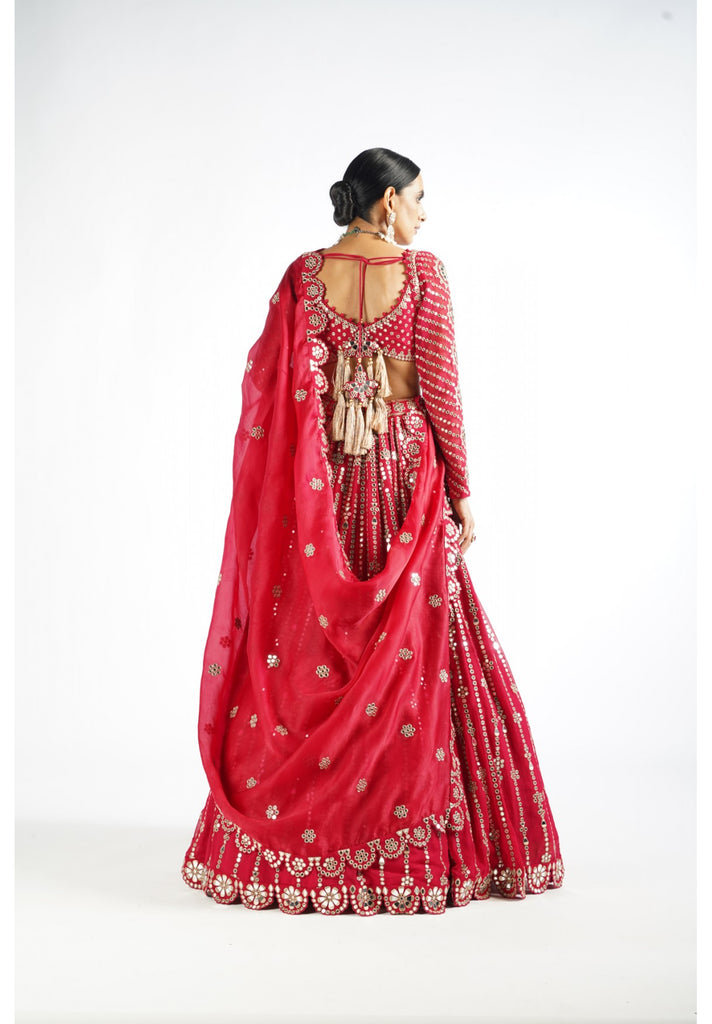 indian clothes uk, india clothing, indian outfit women, indian clothes online uk, dress indian, indian dresses uk, indian lehengas, gown india, traditional indian dresses, dresses for wedding wear, dresses for cocktail, wedding outfits indian, anarkali, evening dresses for party, bridal asian outfit, Lehenga, Lehnga, Shoulder veil dress, Indian partywear, Ethnic fashion, Bollywood outfit, Red Lehenga Set, Floral Lehenga Set