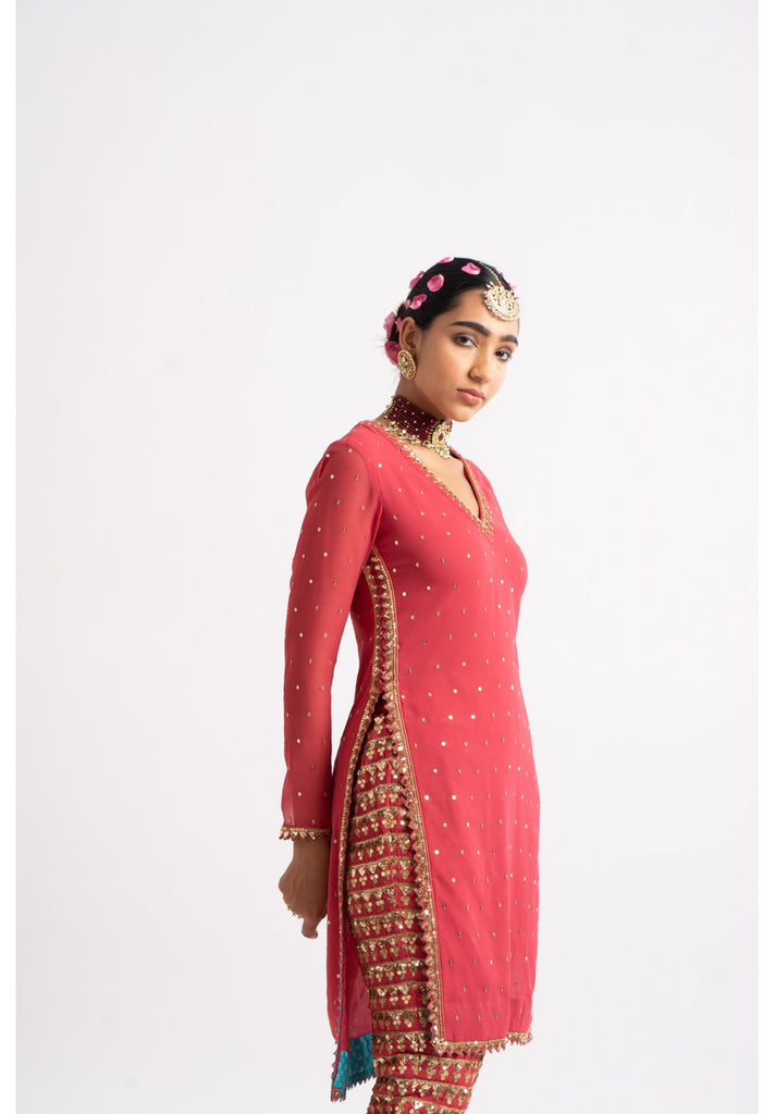 indian clothes uk, india clothing, indian outfit women, indian clothes online uk, dress indian, indian dresses uk, indian lehengas, gown india, traditional indian dresses, dresses for wedding wear, dresses for cocktail, wedding outfits indian, anarkali, evening dresses for party, bridal asian outfit, Lehenga, Lehnga, Shoulder veil dress, Indian partywear, Ethnic fashion, Bollywood outfit, Coral Kurta Set, Coral Pant, Coral Pant Kurta Set