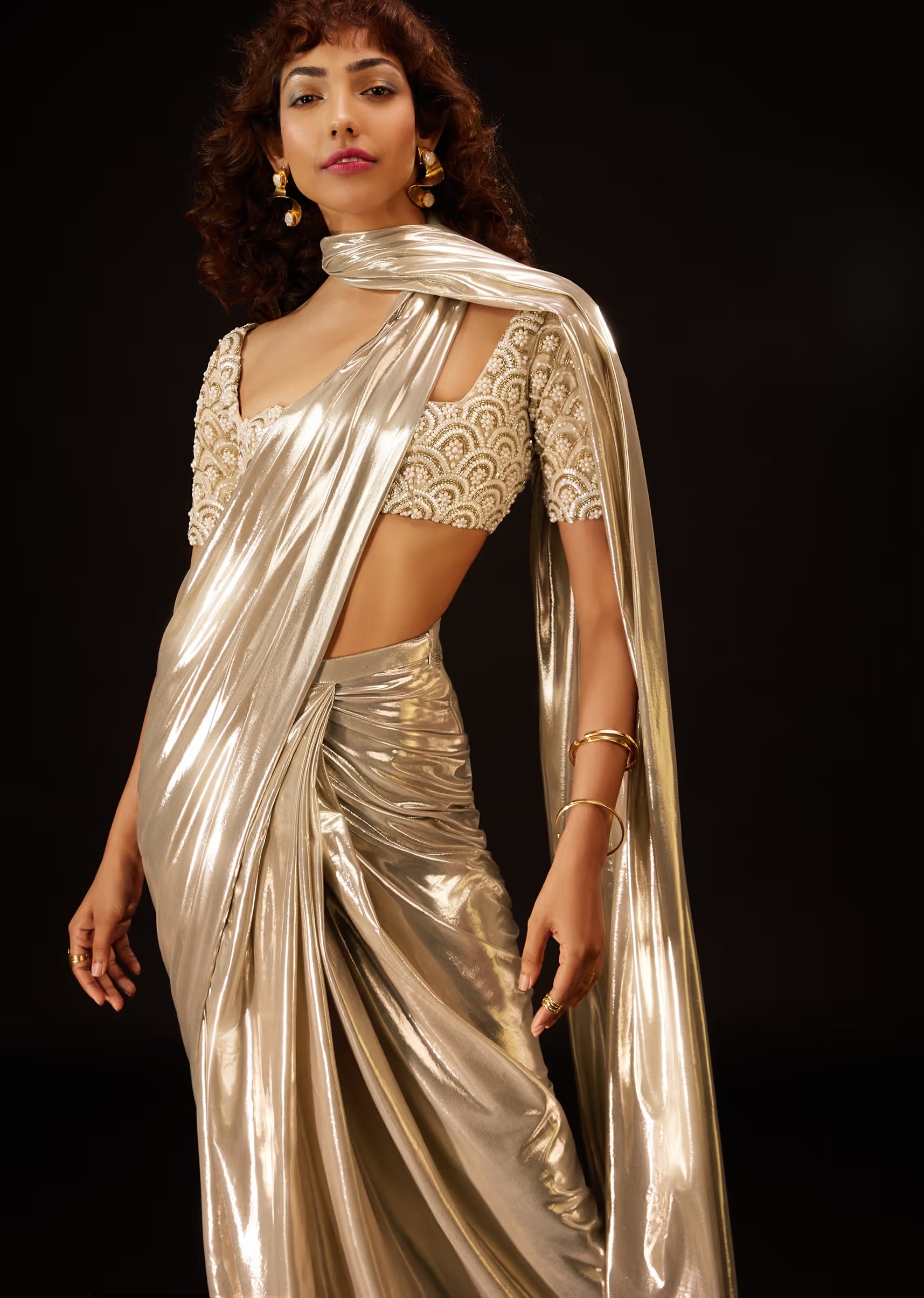 Sobariko Metallic Pre-draped Saree With Blouse | Women, Sarees, Pre-draped  Sarees, Silk Sarees, Gold, Stripe, Silk, V… | Blouses for women, Drape saree,  Aza fashion